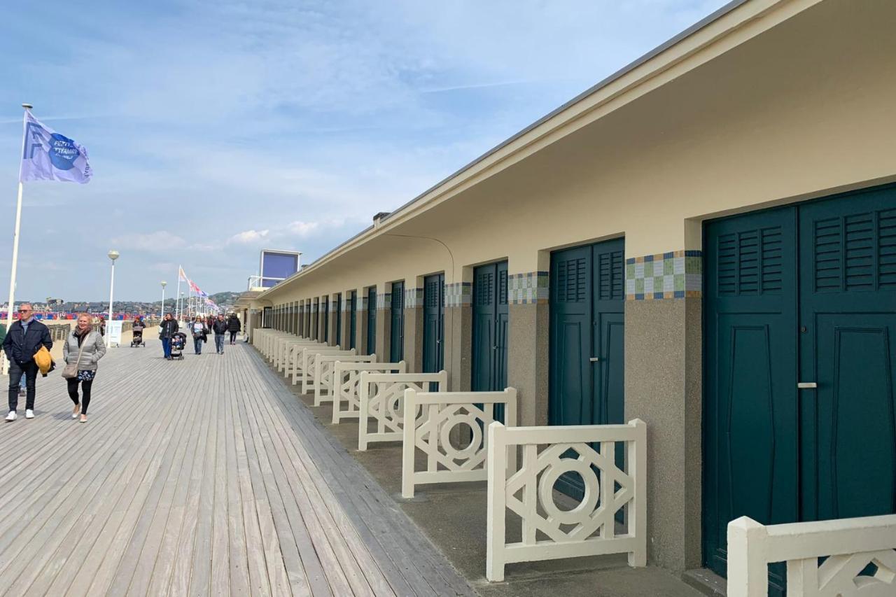 Nice 41 M With Balcony Near The Beach Довиль Экстерьер фото